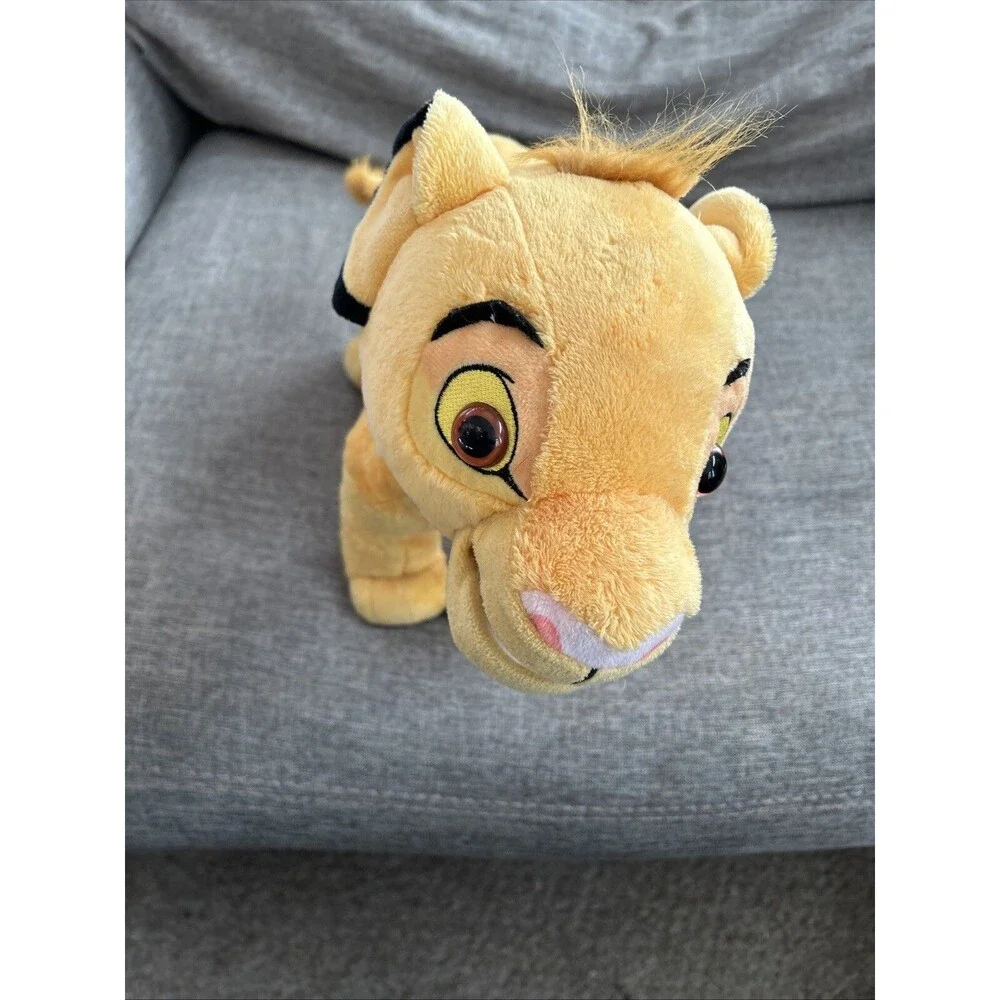 Disney The Lion King Talking Moving Simba Lion 14